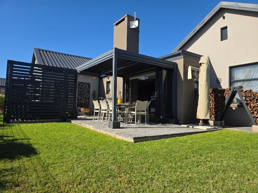 3 Bedroom Property for Sale in Hartland Lifestyle Estate Western Cape